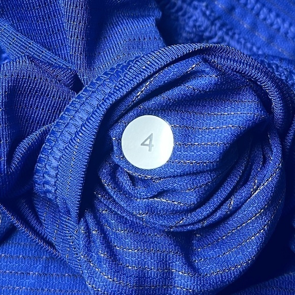 Lululemon Racerback Run Tank - Picture 4 of 4